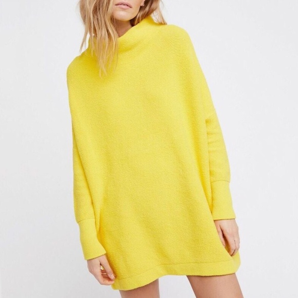ISO free people ottoman slouchy tunic in yellow size small or extra small